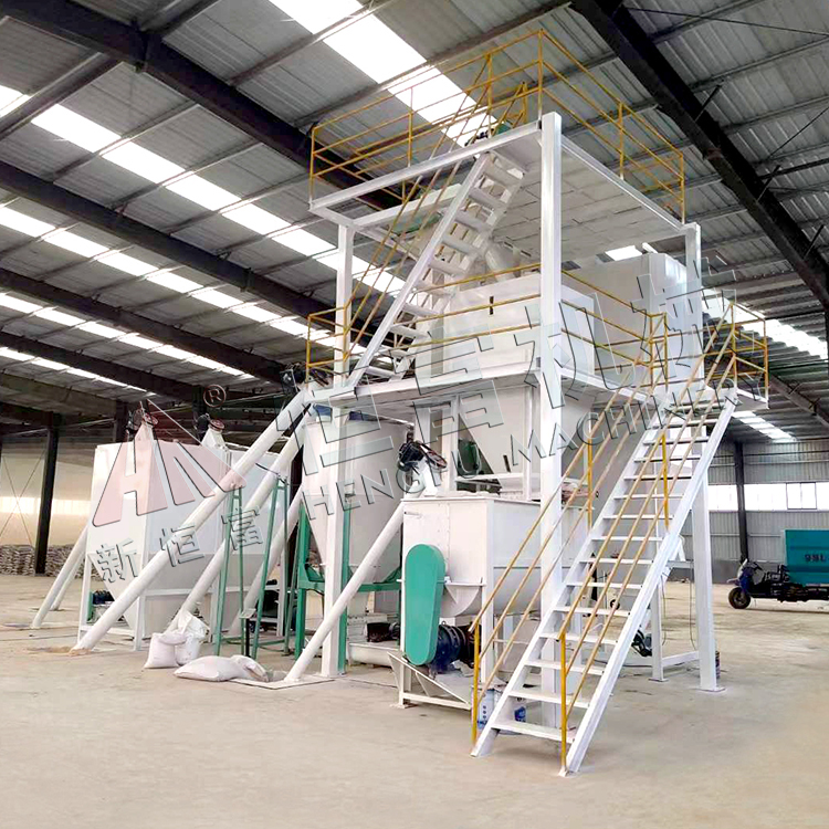 河（hé）南周口粉狀飼料加工機組